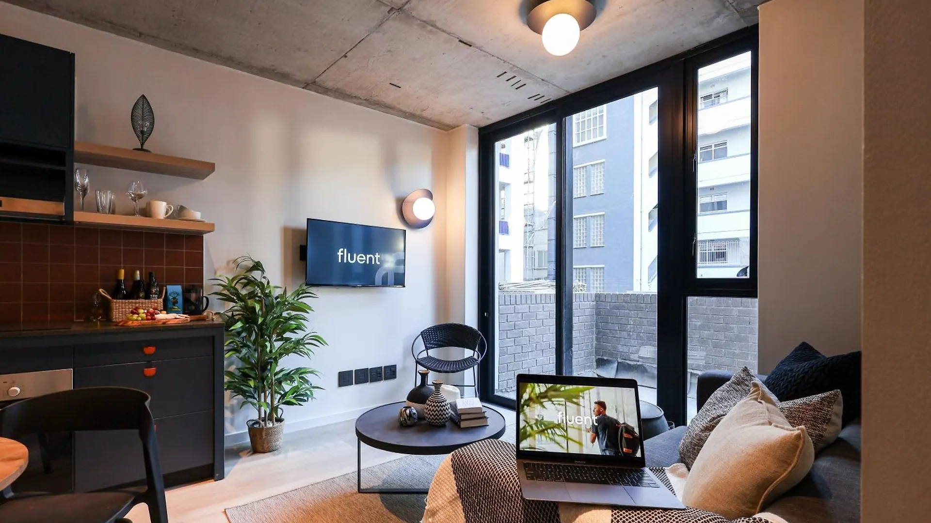 Three43 On B - Fluent Serviced Apartments Le Cap