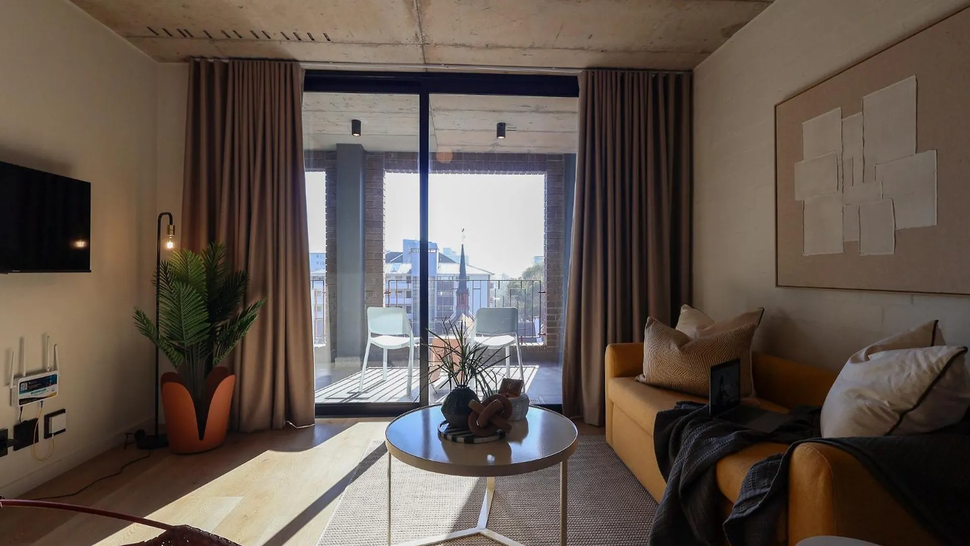 Three43 On B - Fluent Serviced Apartments Cape Town