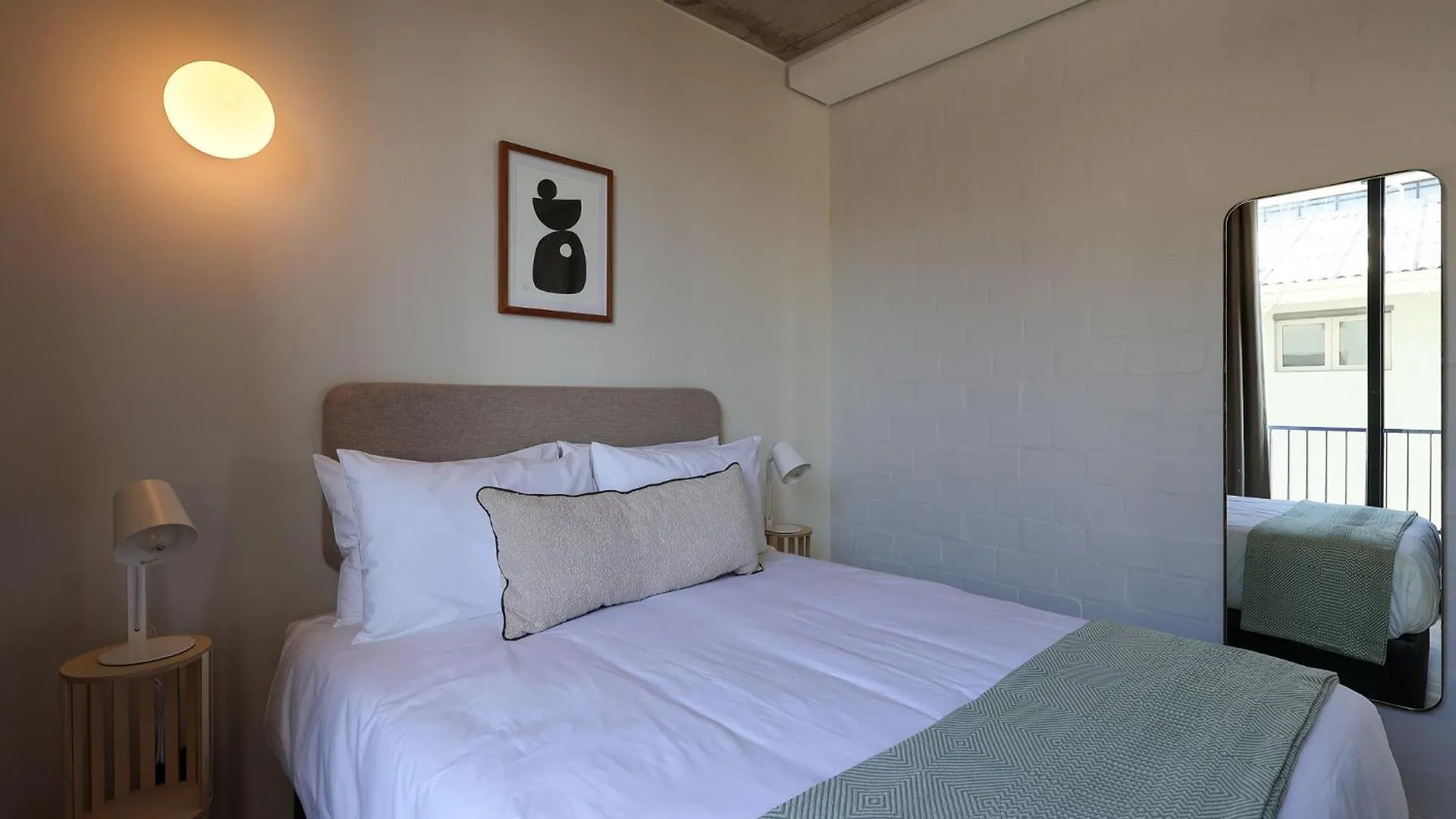 Three43 On B - Fluent Serviced Apartments Cape Town South Africa