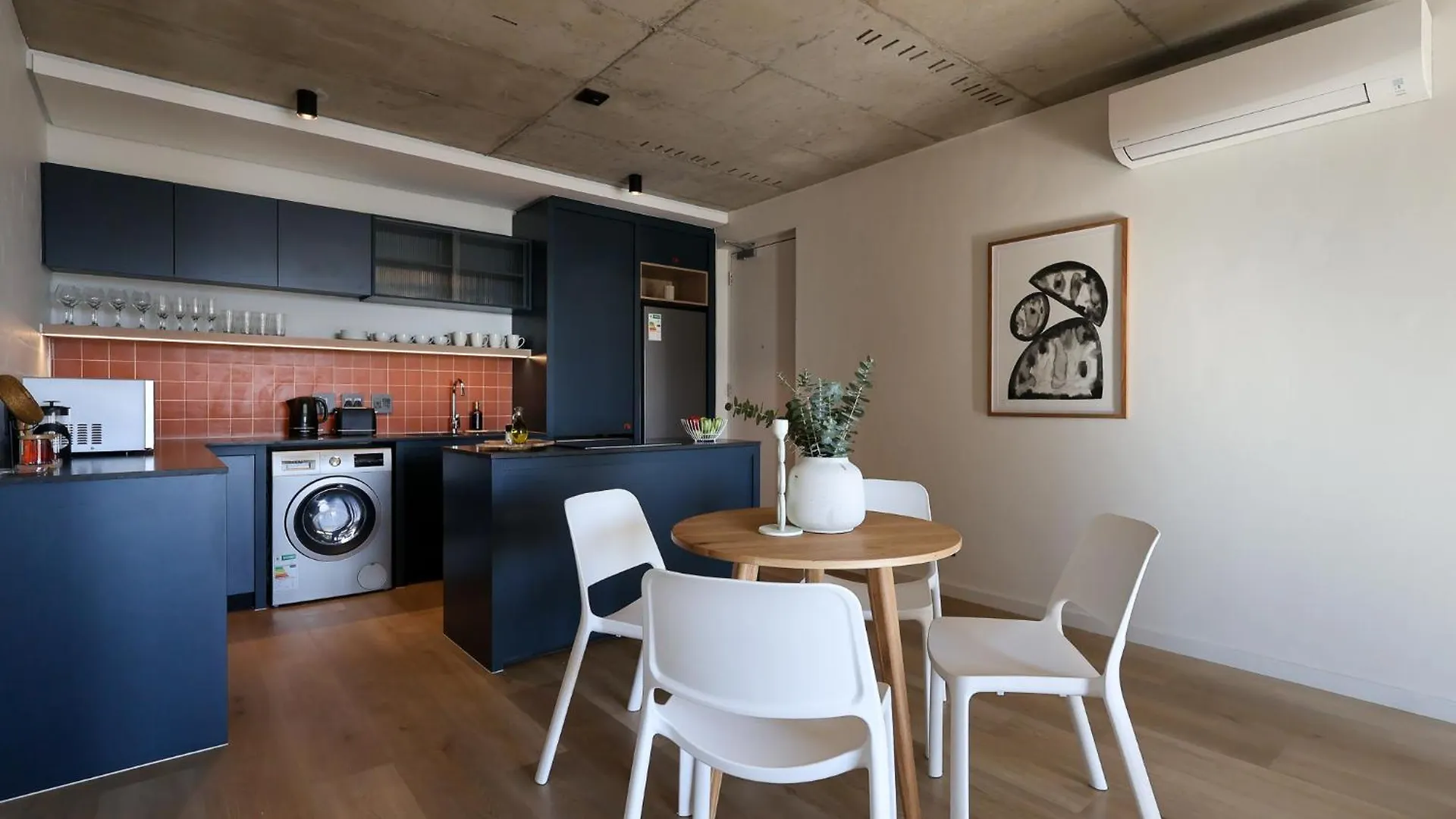 Three43 On B - Fluent Serviced Apartments Cape Town 0*,  South Africa