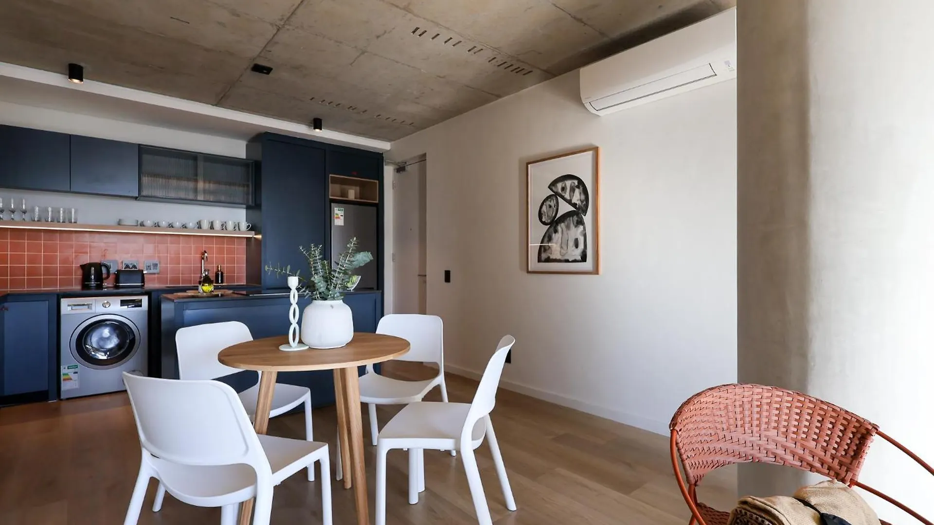 Three43 On B - Fluent Serviced Apartments Cape Town 0*,